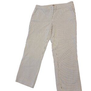 Eleanor Rose Seersucker Striped Crop Flat Front Capri Pants/Slacks